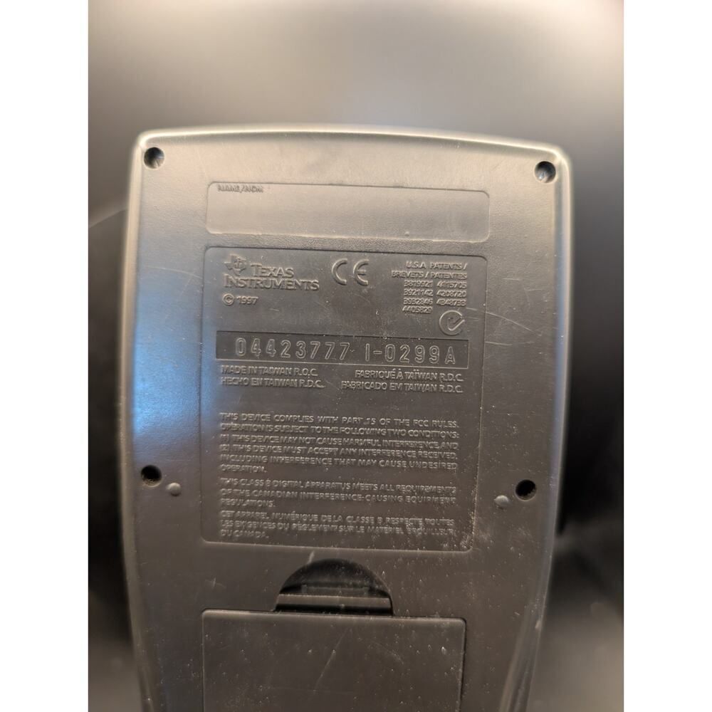 TI‑83 Plus Graphing Calculator • Powers On • Not Fully Tested • Parts Only - Picture 2 of 3